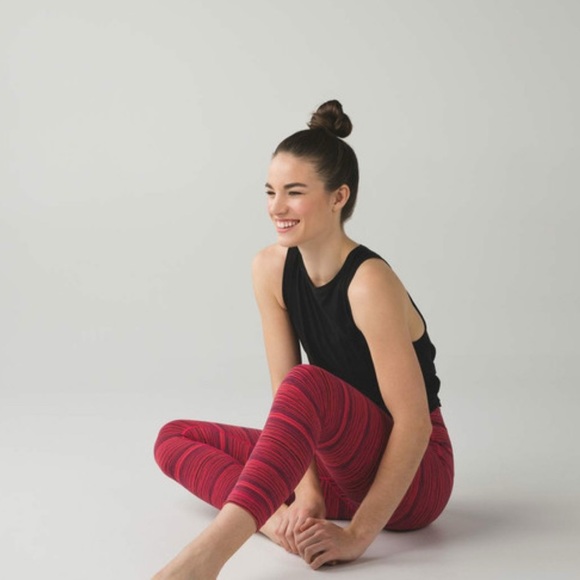 Lululemon Wunder Under HR Crop 21” - Picture 2 of 8